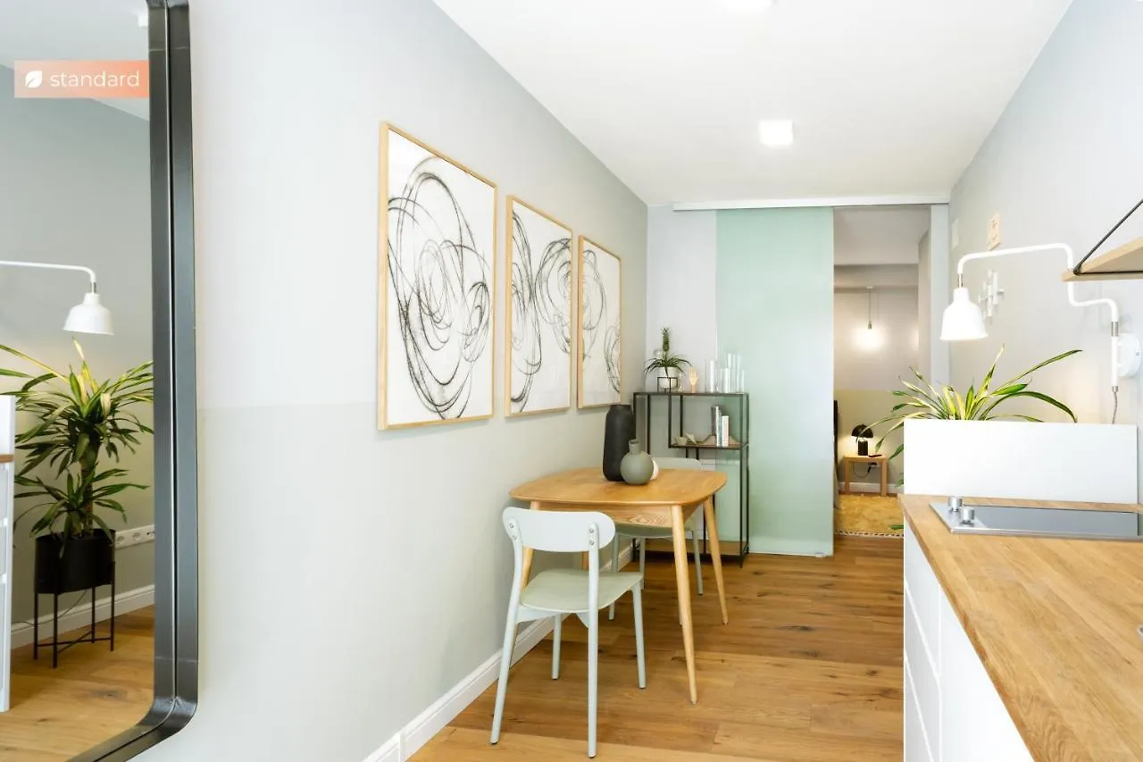 Standard Suites Vienna Thaliastrasse contacts